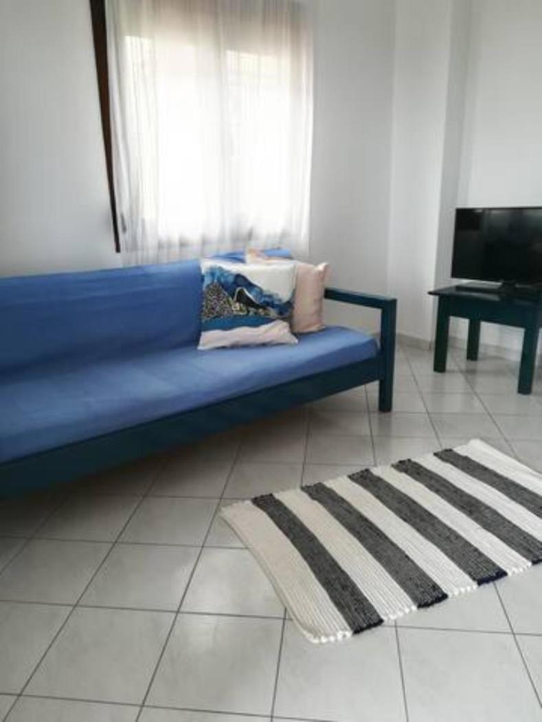 Melina Apartments Никити Екстериор снимка
