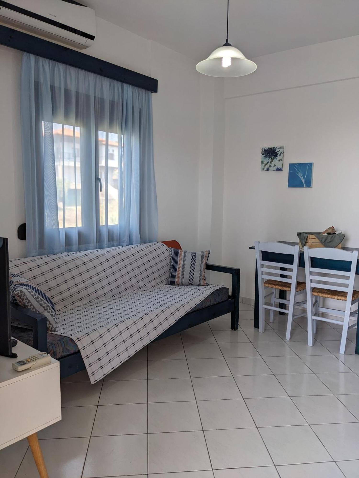 Melina Apartments Никити Екстериор снимка