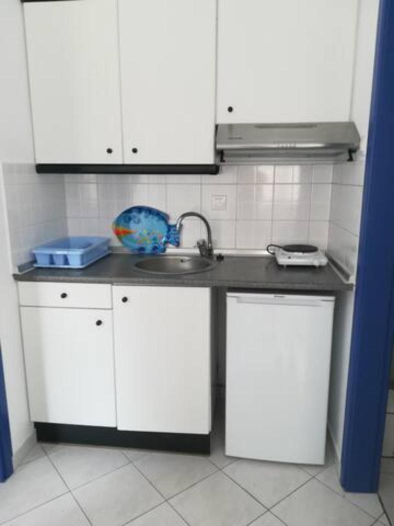 Melina Apartments Никити Екстериор снимка
