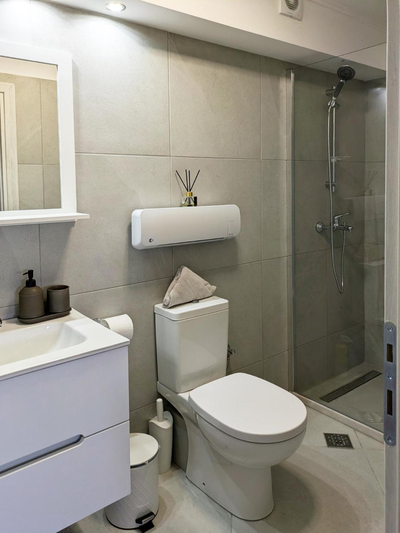 Melina Apartments Никити Екстериор снимка